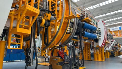 车行万里，盾构千钧 中原大地的智能制造底气从何而来？